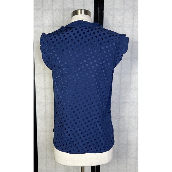 Sandro Sleeveless Blouse. Size: 1 Small - Picture 2 of 10